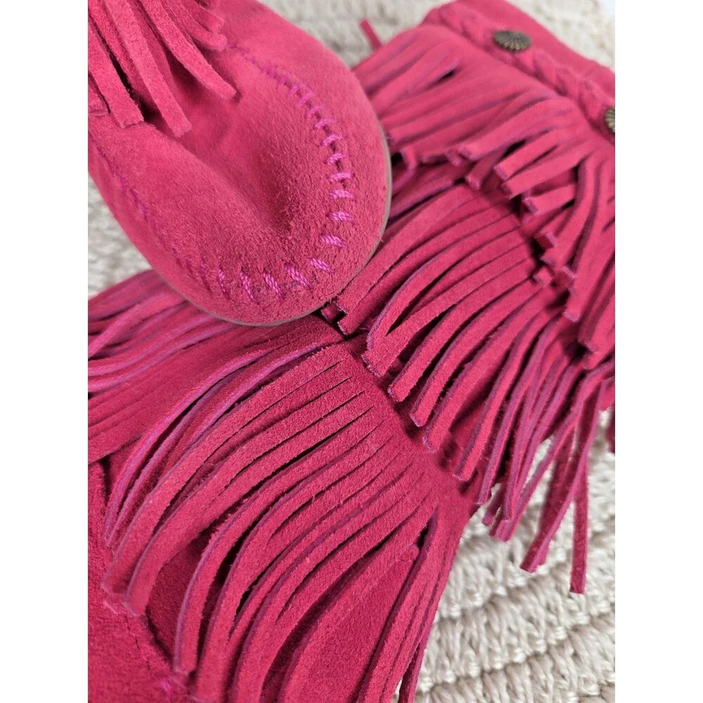 NEW Minnetonka 3 Layer Fringe Boots Girls 12 Pink Leather Suede Moccasin Barbie